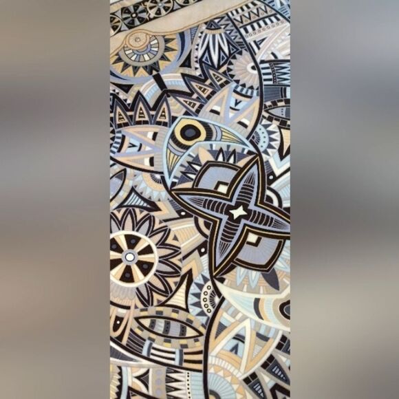 Vintage 💯 Silk Scarf Baoshidi Geometric Pattern - Picture 14 of 15